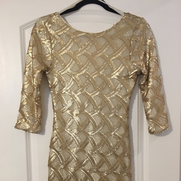 As U Wish Dresses & Skirts - ⭐️ Fabulous ⭐️Gold and Cream Sequin dress